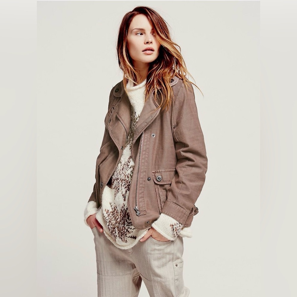 Free People Twill 2 Pocket Slouchy Jacket Assymetrical Button Closure